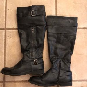 Leather boots